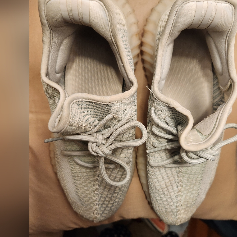 Yeezy Size 7.5